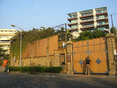 Main entrance of Mannat, the home of Shahrukh Khan