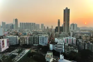 Navigating Noida’s High-Growth Residential Sectors: A 2025 Investor’s Guide