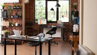 Vadodara's Co-Working Spaces Surge: How Akota and Dandia-Bagicha Hubs Reshape Office Rentals