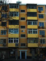 Experts opine that the residential market will revive as RBI cut rates.