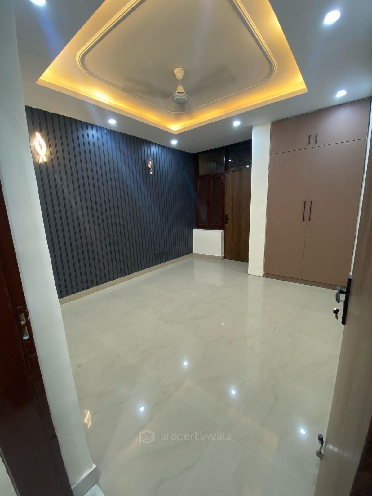 Master Bed Room