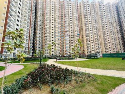 3BHK for sale in Nirala Estate, Tech Zone 4, Greater Noida