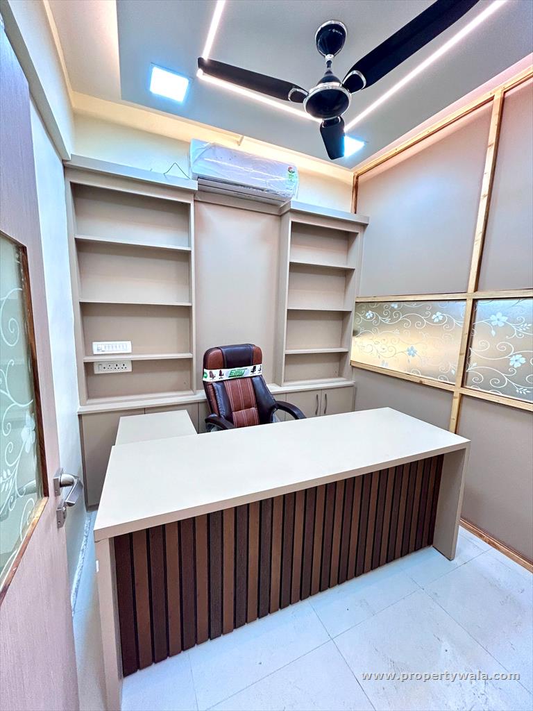 Boss cabin