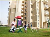 Experion The Heartsong in Sector 108, Gurgaon is a ready-to-move housing society. It offers...
