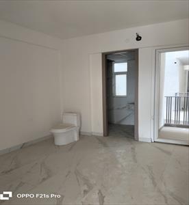 2 Bedroom Apartment for sale in Smart World, Sector-89, Gurgaon