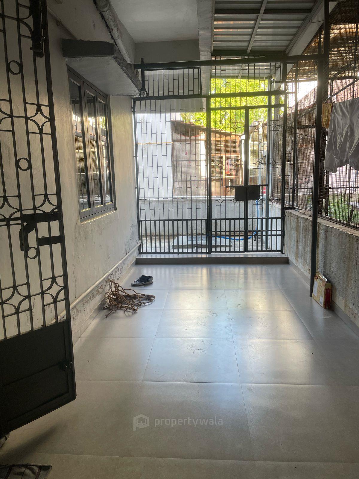 Utility_behind_kitchen