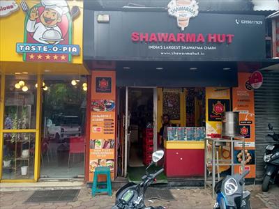 Shop / Showroom for rent in R B Connector, Kolkata