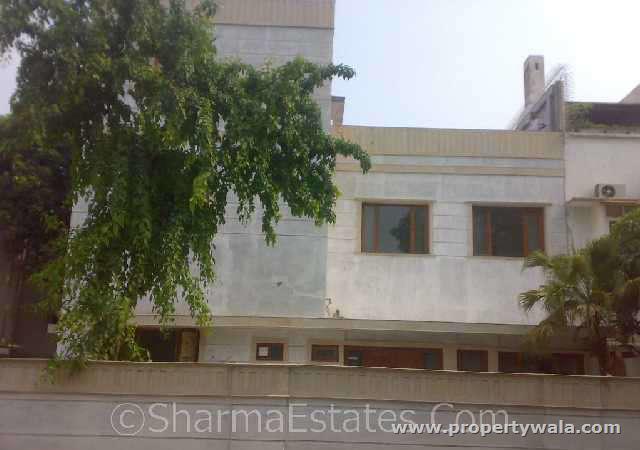 6 Bedroom Apartment / Flat for rent in Sundar Nagar, New Delhi