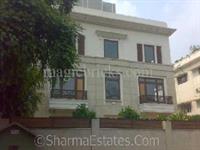 Ready to move 8BHK Residential House in New Delhi for Rent