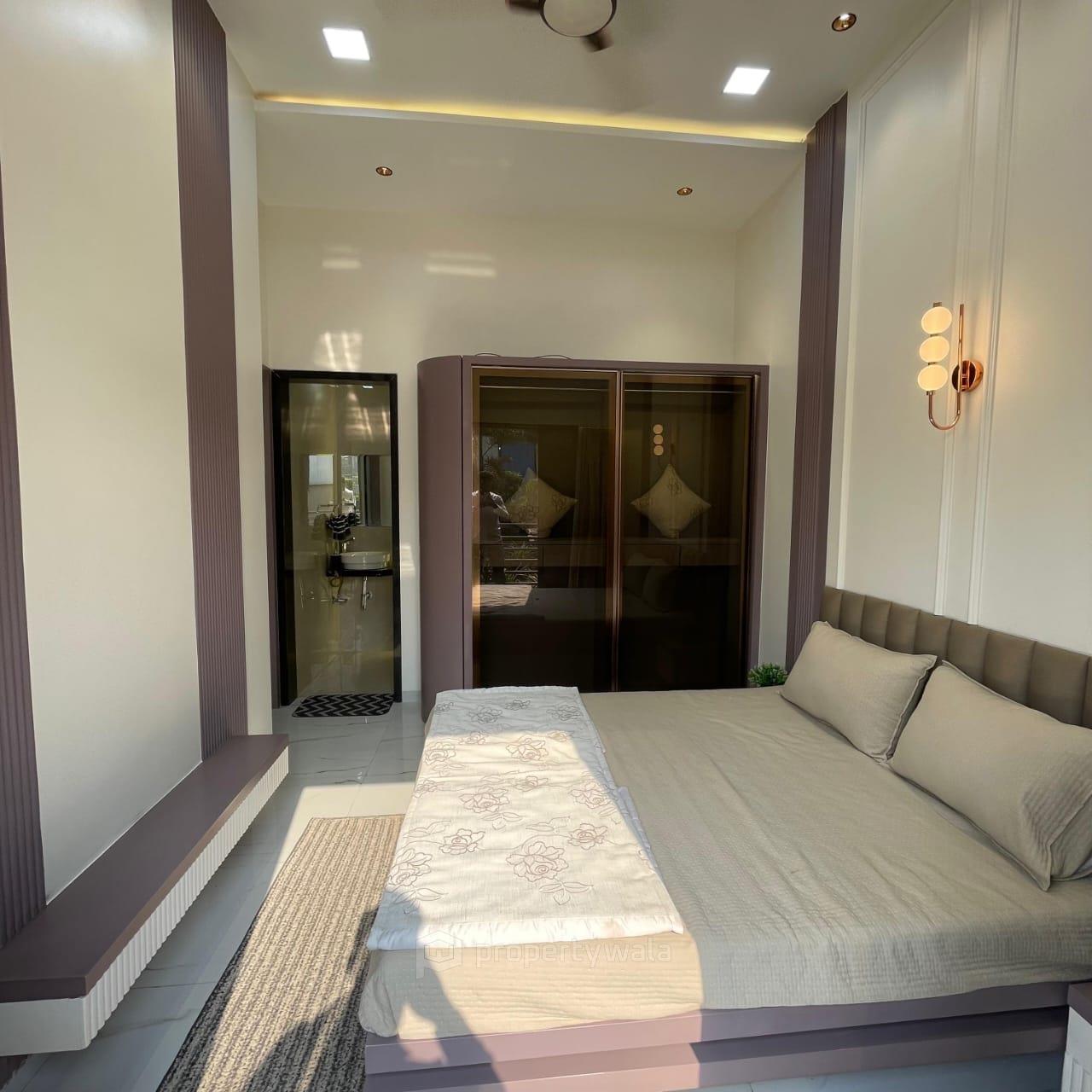 Master Bed Room