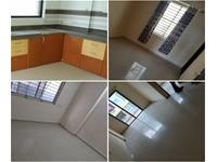 2-BHK Flat for Sale At Pipliyahana in covered campus With All Amenities.