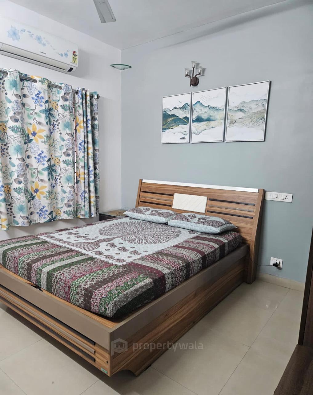 Master Bed Room