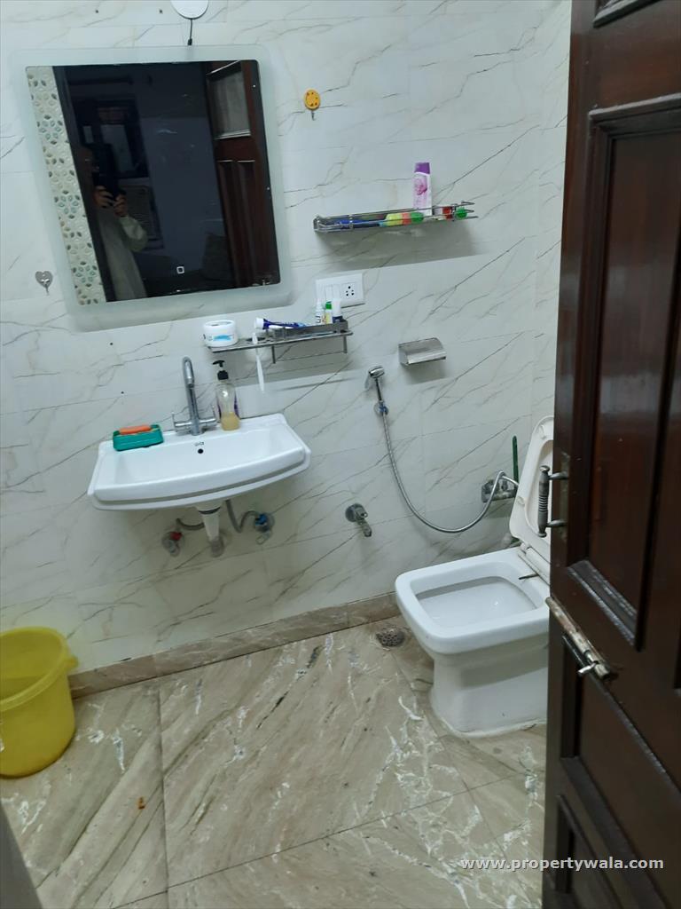 4 Bedroom Independent House for sale in Amar Colony, New Delhi