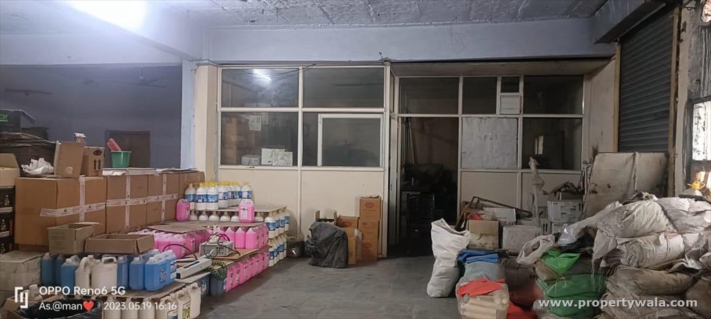 Warehouse / Godown for rent in Sector 63, Noida