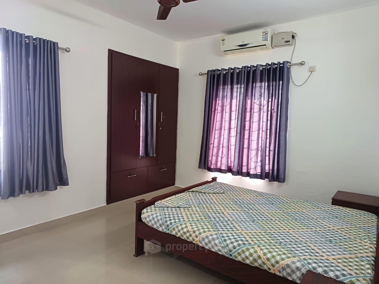 Master Bed Room