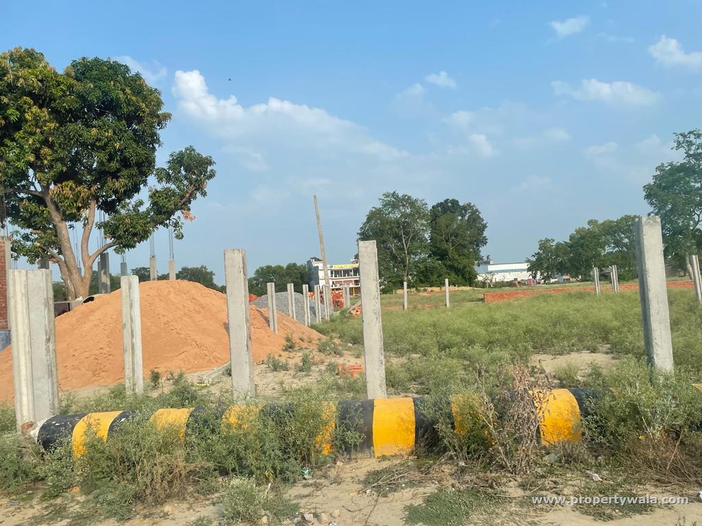 Residential Plot / Land for sale in Ahmamau, Lucknow (P42644092