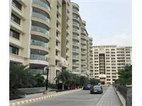 Ready to move 5 BHK Apartment in Ambience Caitriona