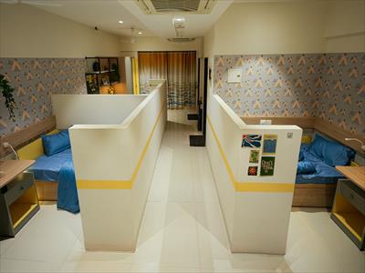 10 Bedroom PG / Hostel for rent in Vile Parle West, Mumbai