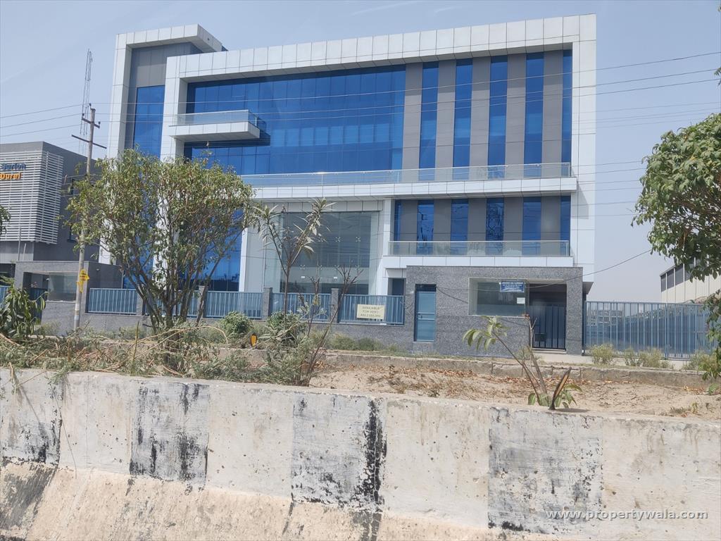 Industrial Building for rent in Sector 80, Phase II, Noida