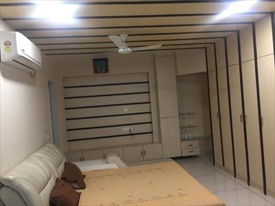 4 Bedroom Apartment for sale in New Alkapuri, Vadodara