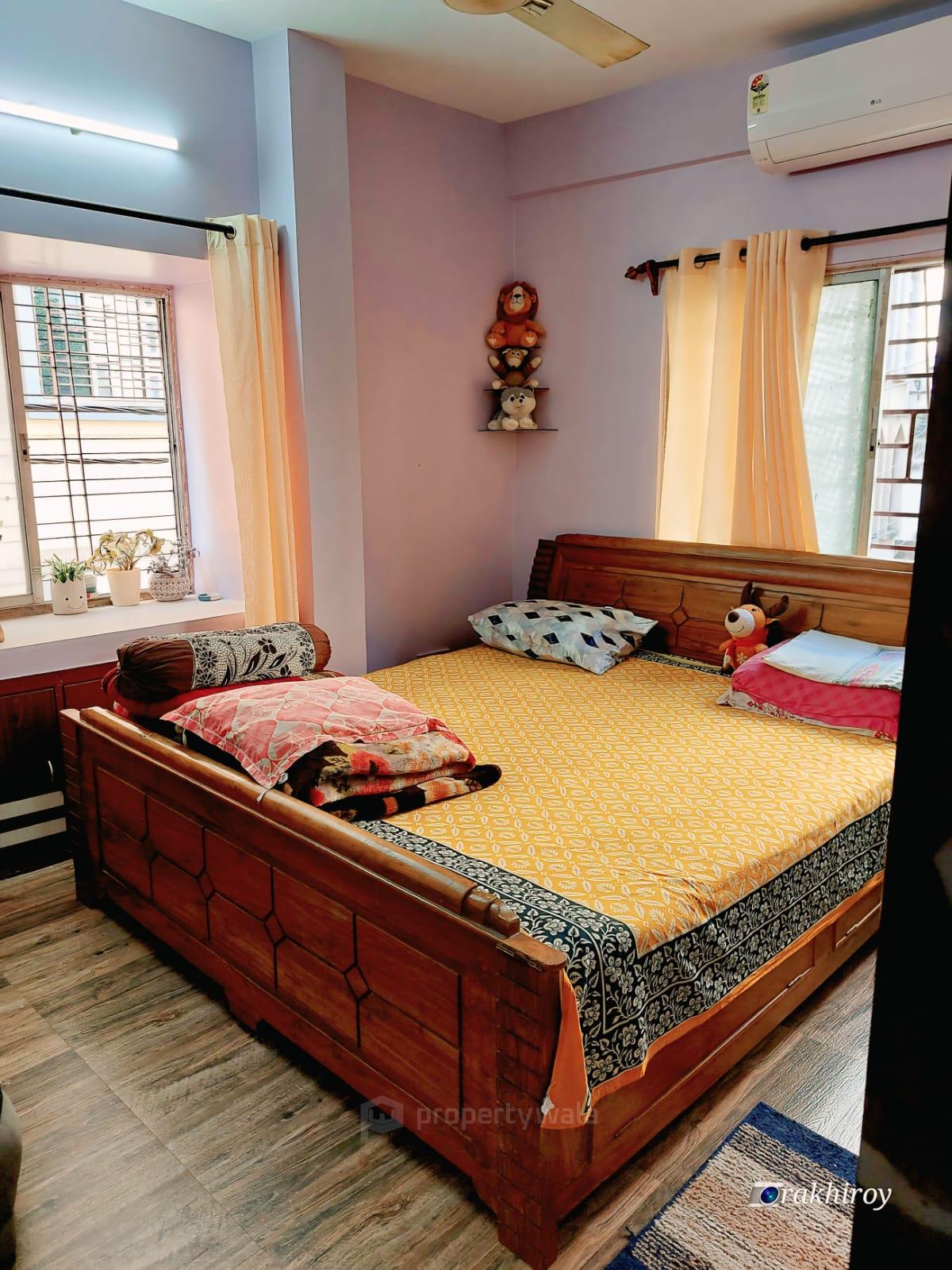 Master Bed Room