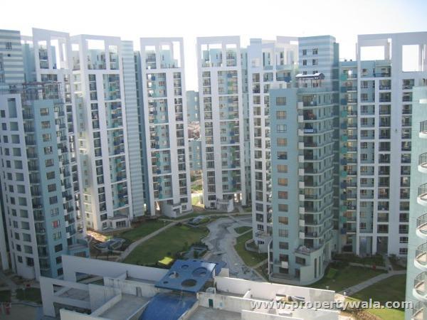 4 Bedroom Apartment / Flat for sale in Unitech-The Close at Nirvana Country(South Wing), Nirvana Country, Gurgaon
