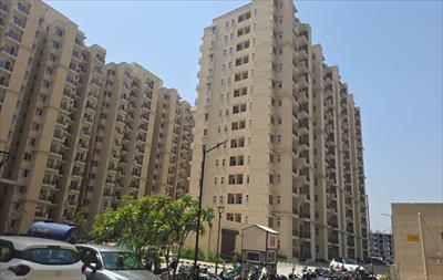 2BHK for sale in Signature Global The Roselia, Delhi Gurgaon Expressway, Gurgaon