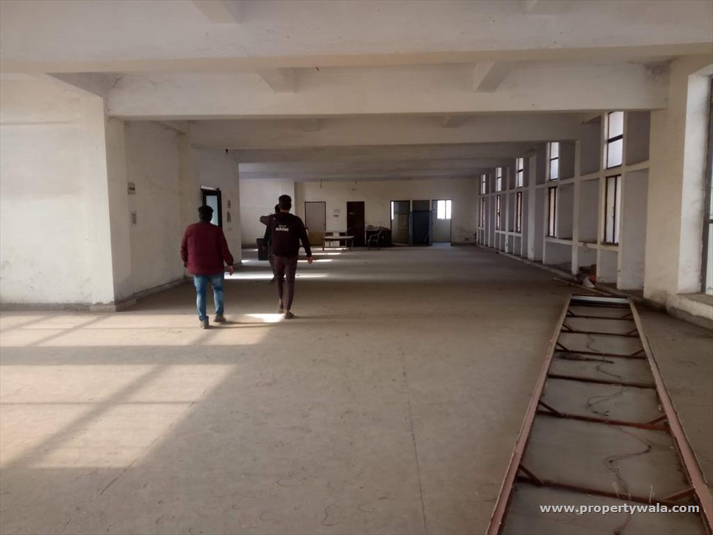 Warehouse / Godown for rent in Sector 3, Noida