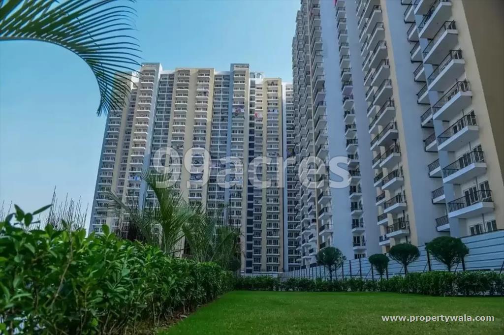 2 Bedroom Apartment / Flat for sale in Panchsheel Greens-II, Sector 16B, Greater Noida