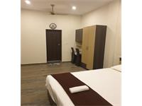 Fully furnished single bhk flat Near Kaloor for Short term rent.