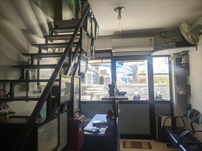 Shop / Showroom for sale in Manjalpur, Vadodara