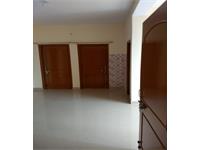 3 bhk semi furnsihed flat at ashok nagar available for rent rs.18000