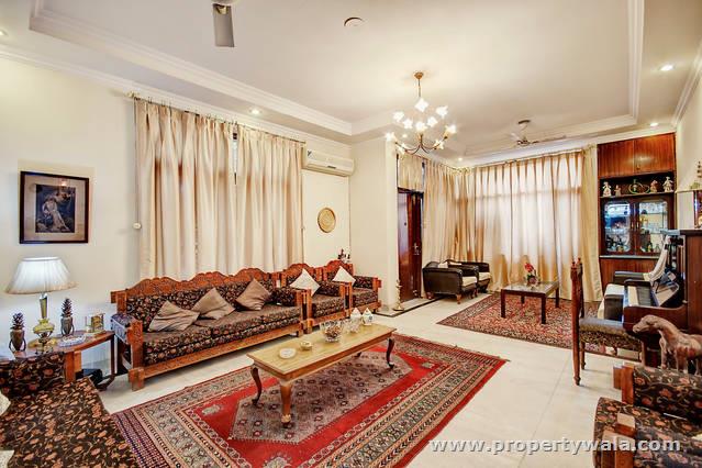 3 Bedroom Holiday Home for sale in Naraina Vihar, New Delhi