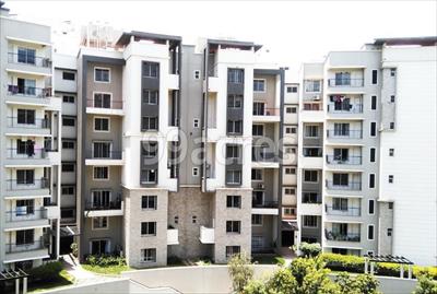 4 Bedroom Apartment for sale in Kondhwa, Pune