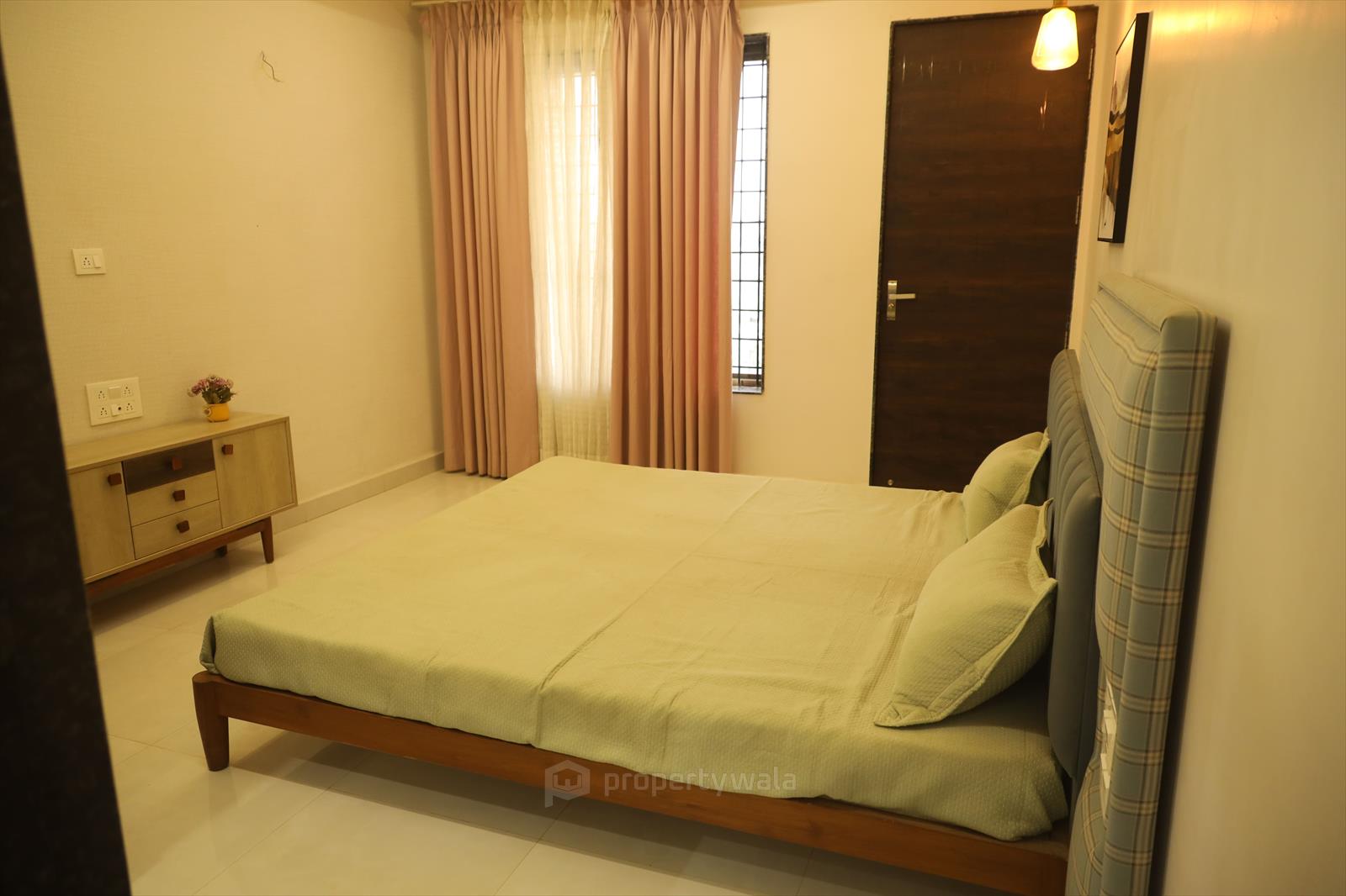 Master Bed Room