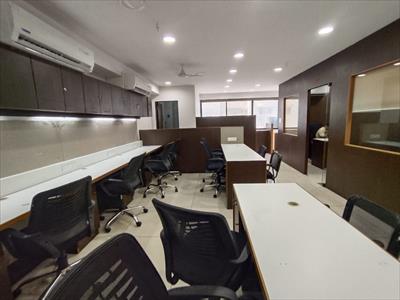 Office Space for rent in Alkapuri, Vadodara