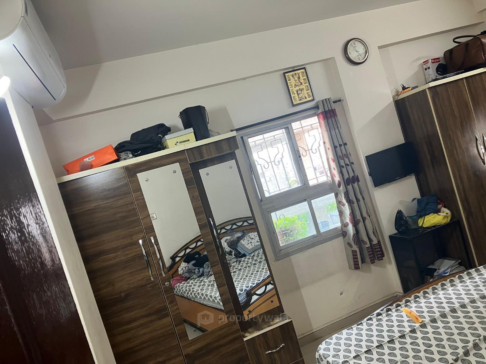 Master Bed Room