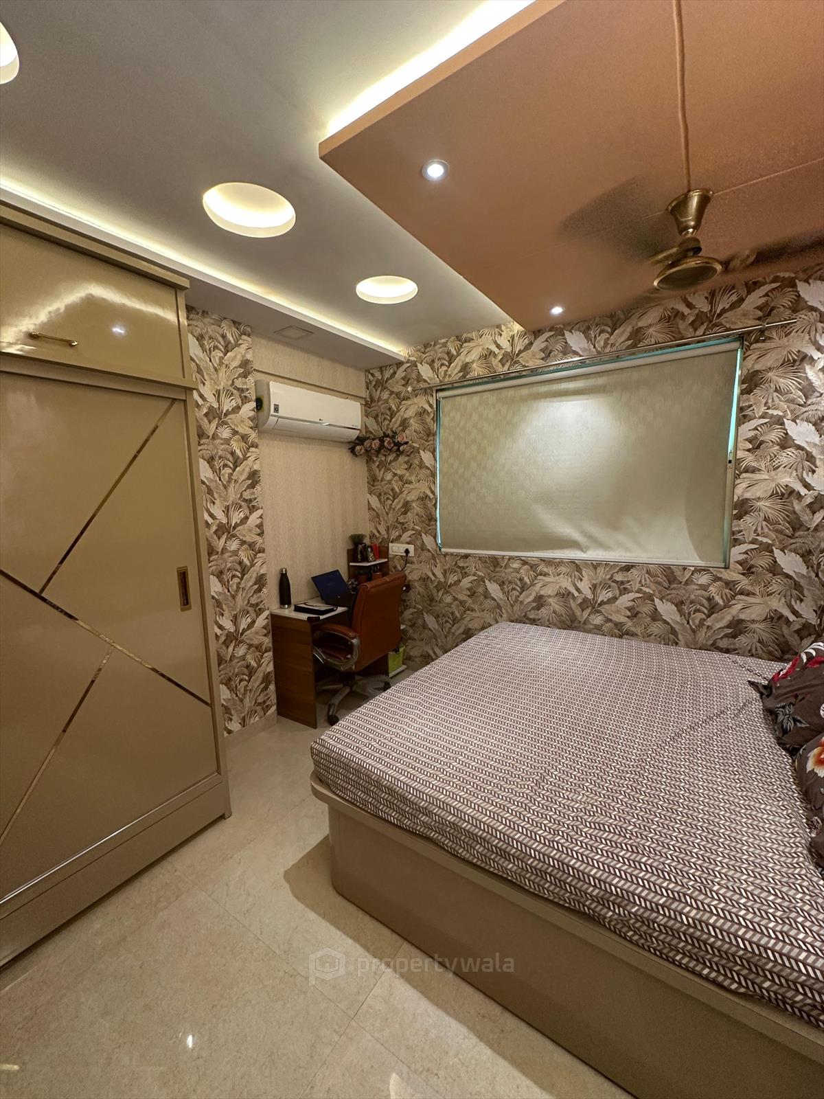 Master Bed Room