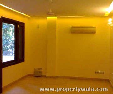 4 Bedroom Apartment / Flat for sale in Anand Lok, New Delhi