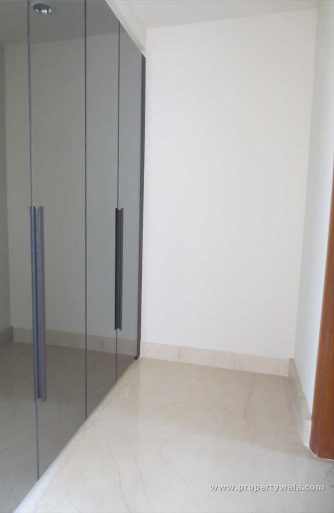 4 Bedroom Apartment / Flat for sale in West End, New Delhi