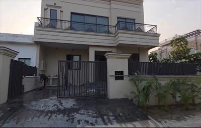 House for sale in DLF Hyde Park, Mullanpur Garibdass, New Chandigarh