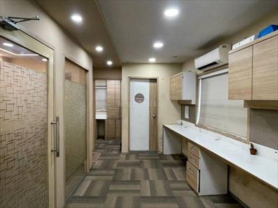 Office Space for sale in E M Bypass, Kolkata