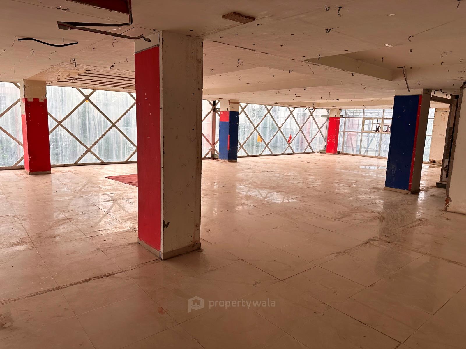 Bare Shell inner View