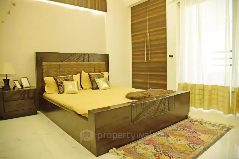 Master Bed Room