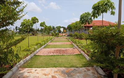 Land for sale in Sandal Valley, Gauribidanur, Chikkaballapur