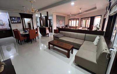 4 Bedroom Apartment for sale in Bodakdev, Ahmedabad