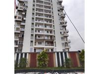 3bhk FLAT AVAILABLE FOR SALE.